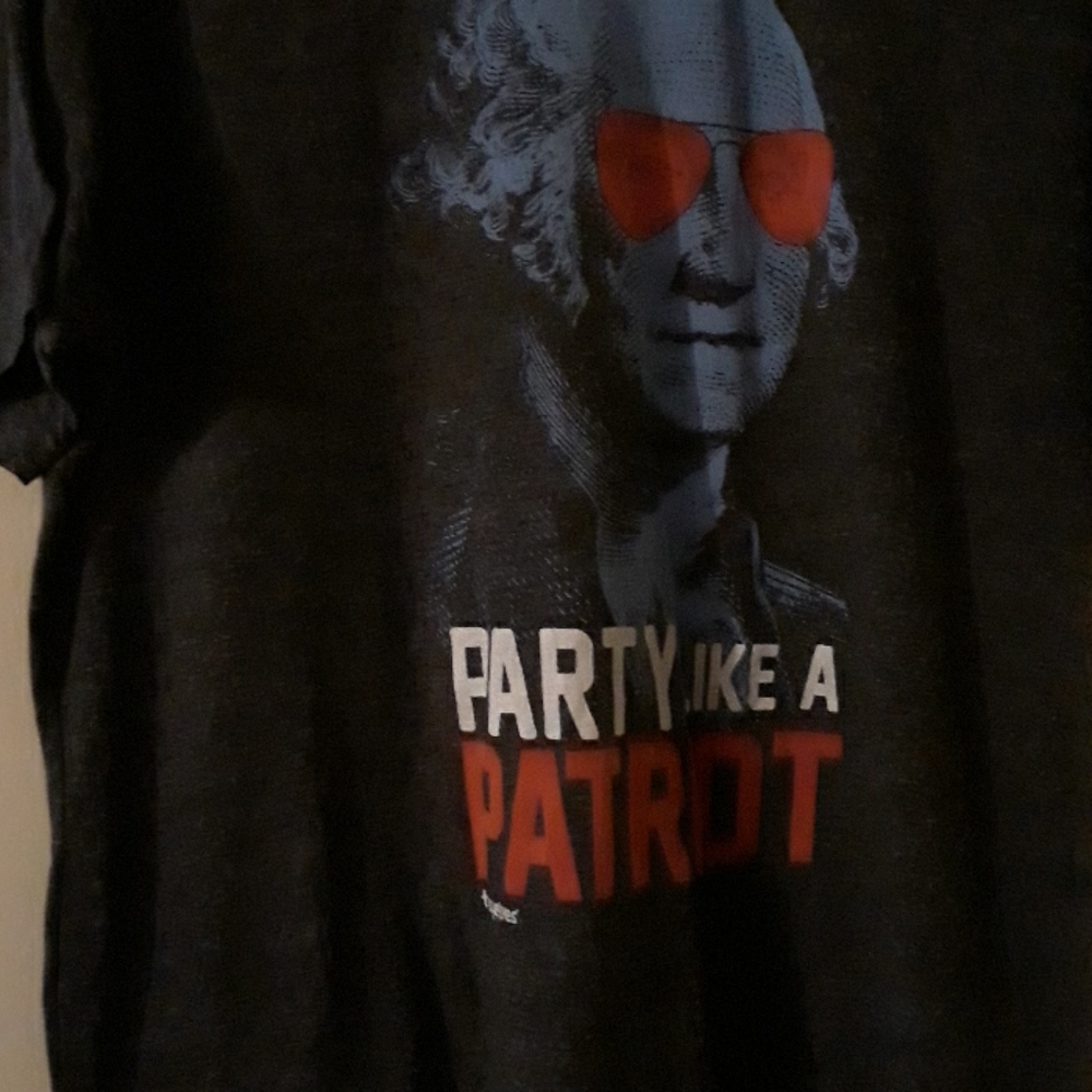 Tipsy elves  T shirt party like a patriot